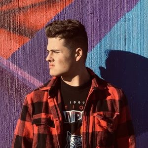 Meet your Posher, Miguel